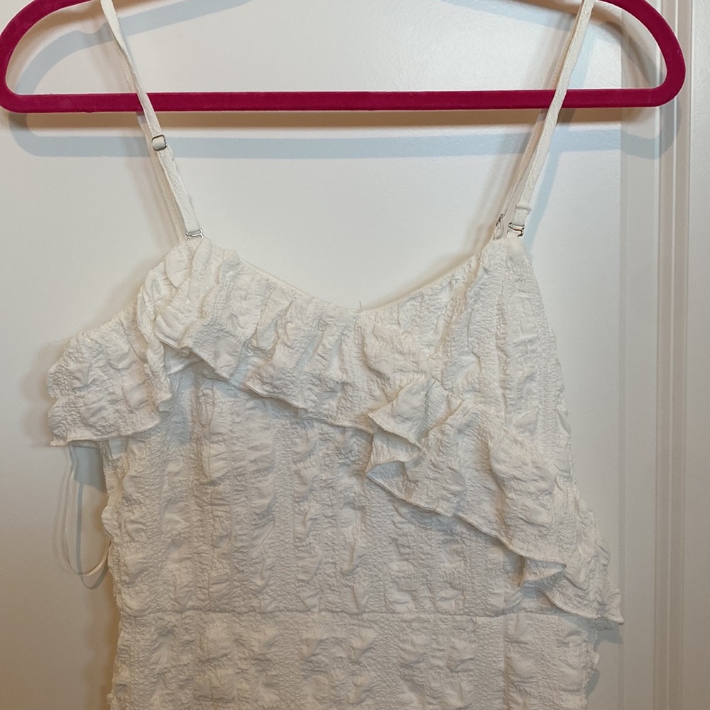 PEEFECT WHITE Dress - Picture 2 of 4